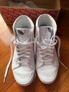 Vans White High-Top Skate Sneakers - Women's (with box)